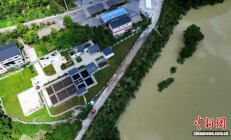 （长江十年行）风雨廊桥下的“生态哨兵”：濯水古镇治污见闻