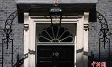 斯塔默，也没逃过英国换相“魔咒”
