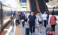 铁路端午假期运输收官，累计发送旅客8258.8万人次